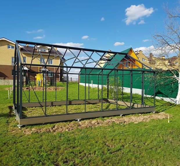 Винтовые сваи для теплиц в Чехове